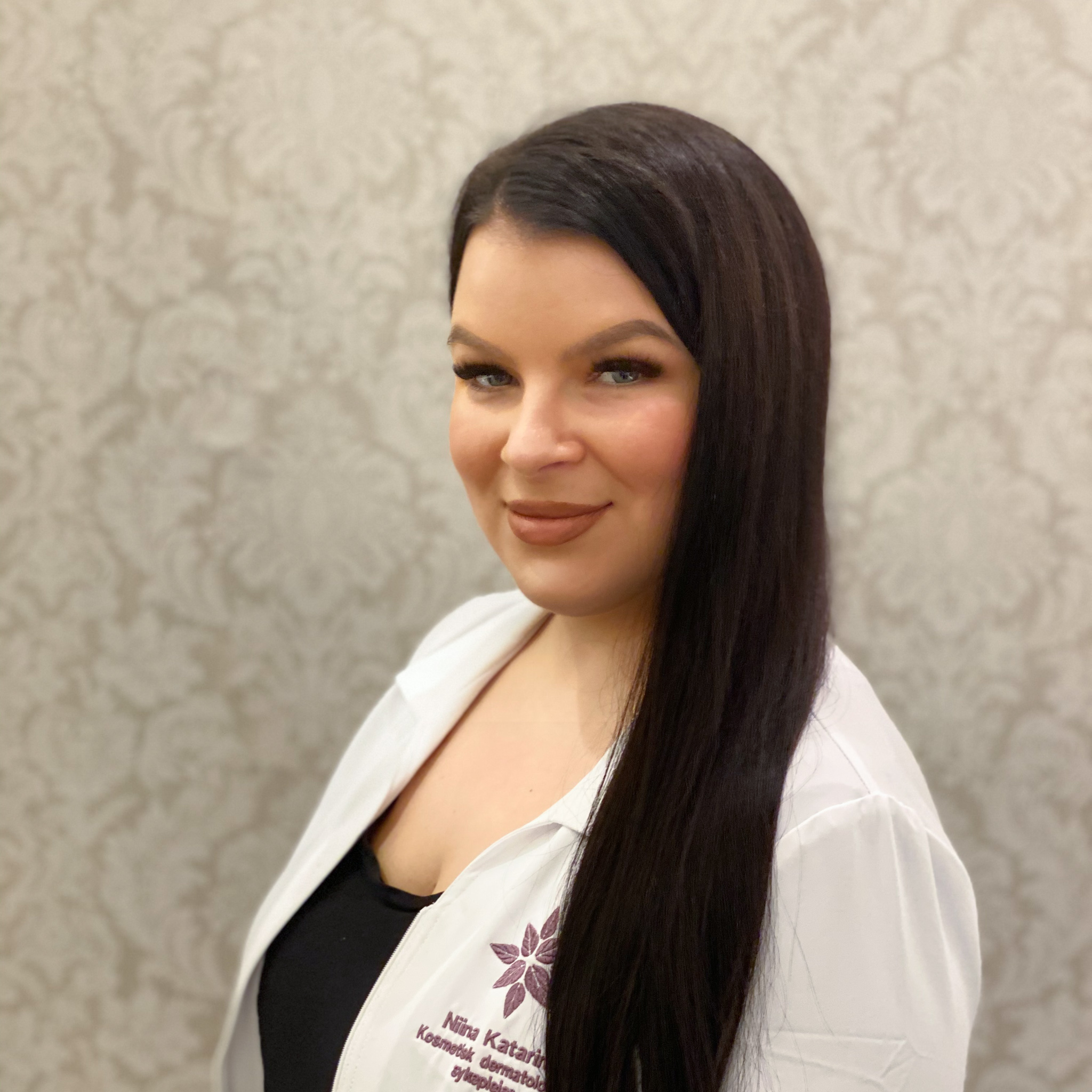 Niina Hyvärinen, kosmetisk dermatologisk sykepleier